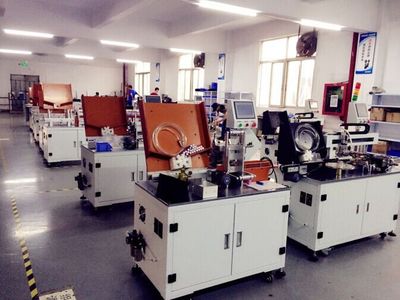深圳18650全自動點焊機、分選機及貼青稞紙機專業廠家推薦與技術推廣